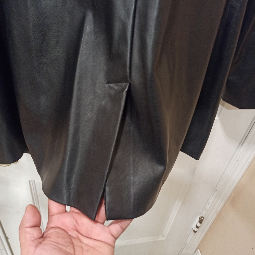 NEW EXPRESS BLACK FAUX LEATHER ONE BUTTON BLAZER JACKET SZ XL - Picture 10 of 16